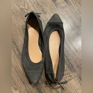 5/$25 Restricted Black Flats, Women’s Size 10